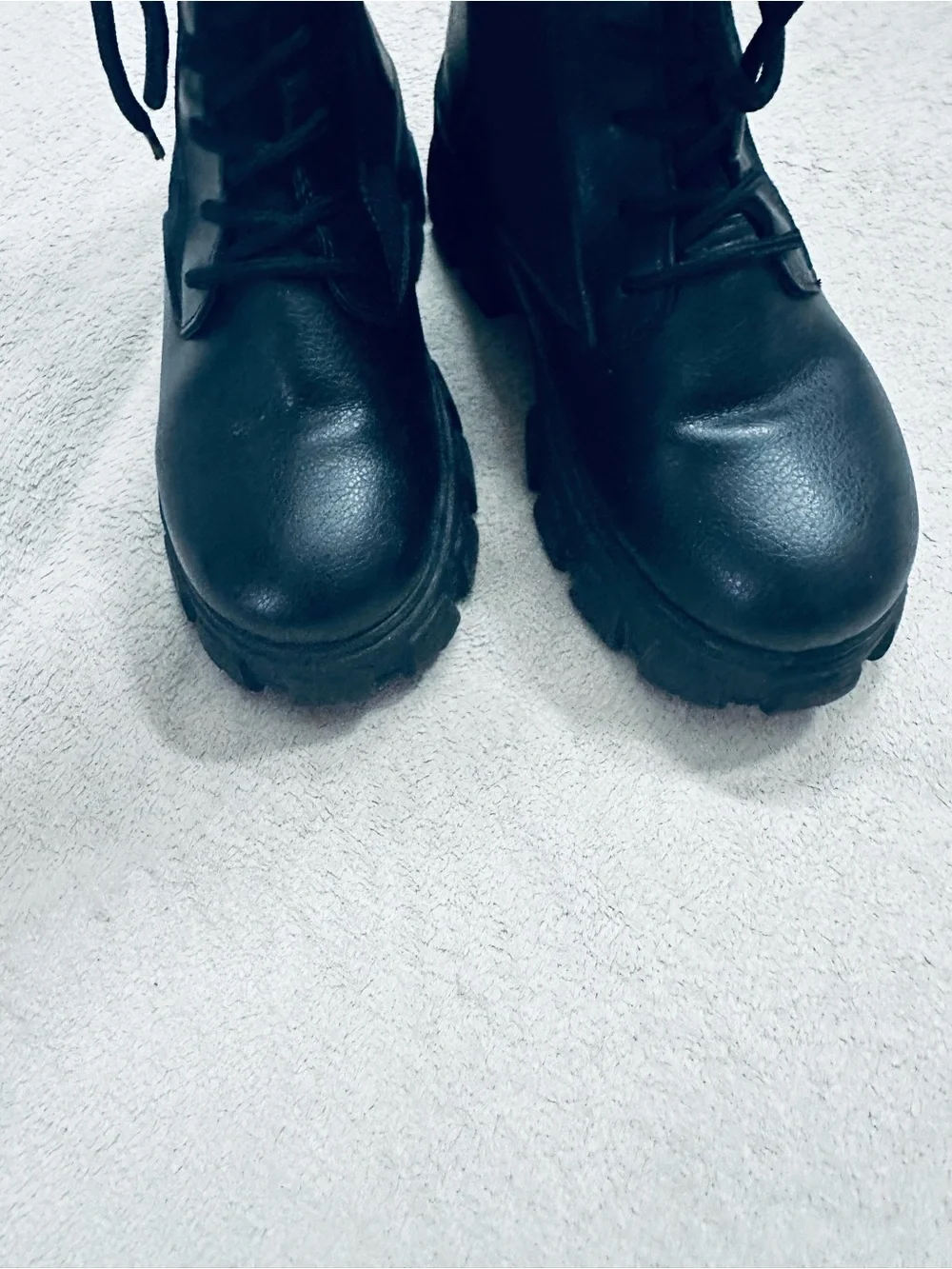 Wild Diva Lounge Boots Size 7 Black - Very Comfortable